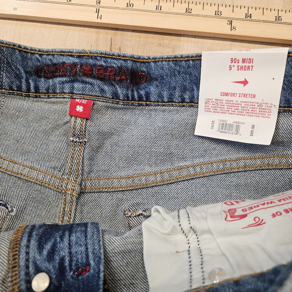 Grateful Dead x Lucky Brand NWT Womens 90s Midi Jean Shorts Sz 14/32 Embroidered - Picture 4 of 9